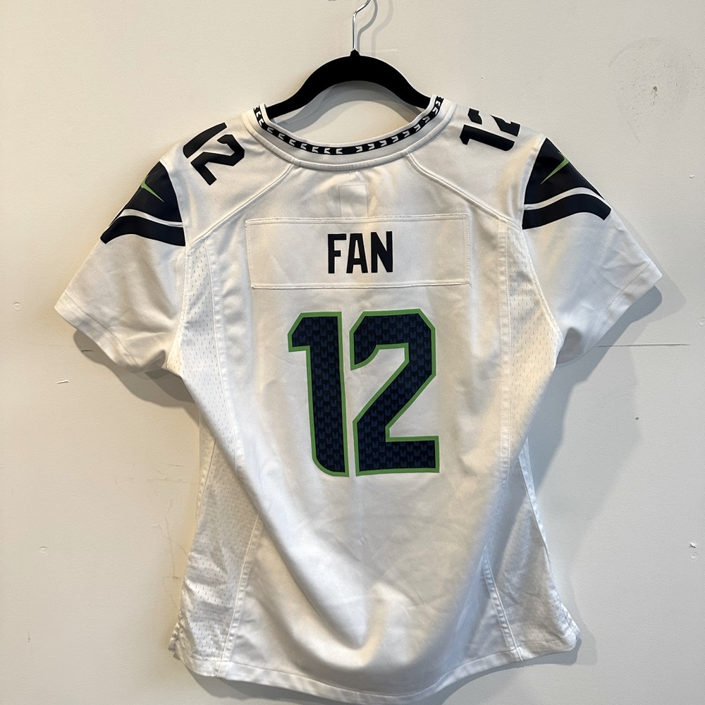 Nike Women’s Seahawks Jersey | Size Large